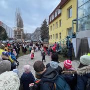 93840_secondary_0_1037eec3-e914-41c9-877d-f3bf12fa7817