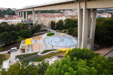 Hlavní architektka ateliéru LOXIA architects navrhla nové sportovní a volnočasové plochy pod pražským Nuselským mostem.