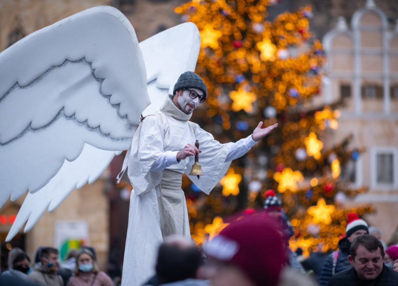 Zimní festival Za dveřmi - anděl
