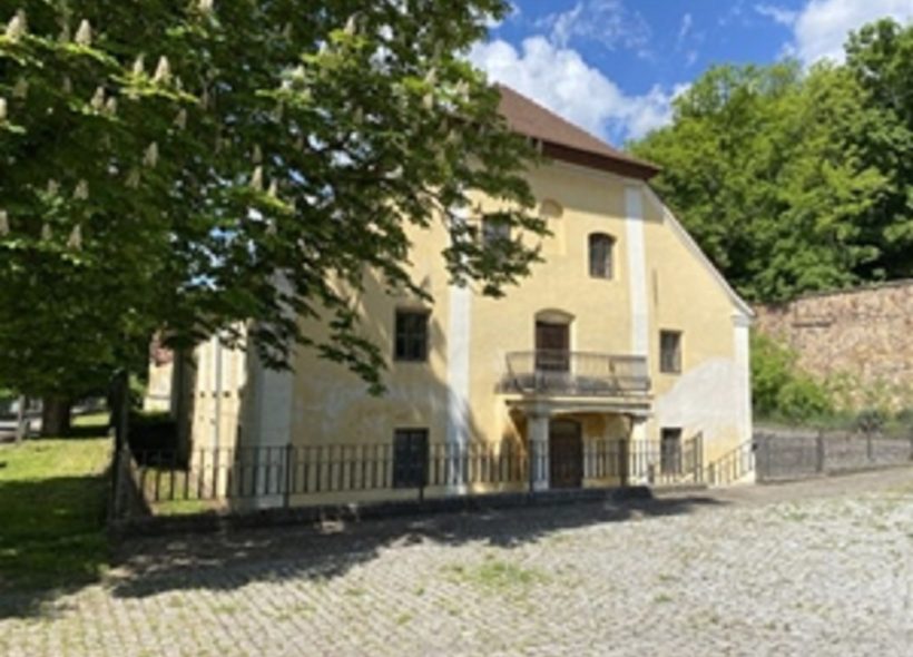 Lowitův mlýn v Praze 8 se stal další pobočkou pražské městské knihovny.