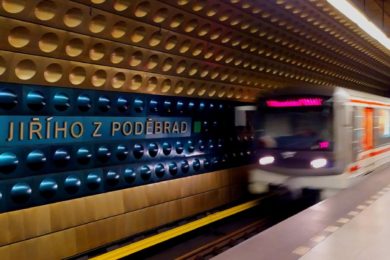 Stanice metra Jiřího z Poděbrad bude na deset měsíců uzavřená.