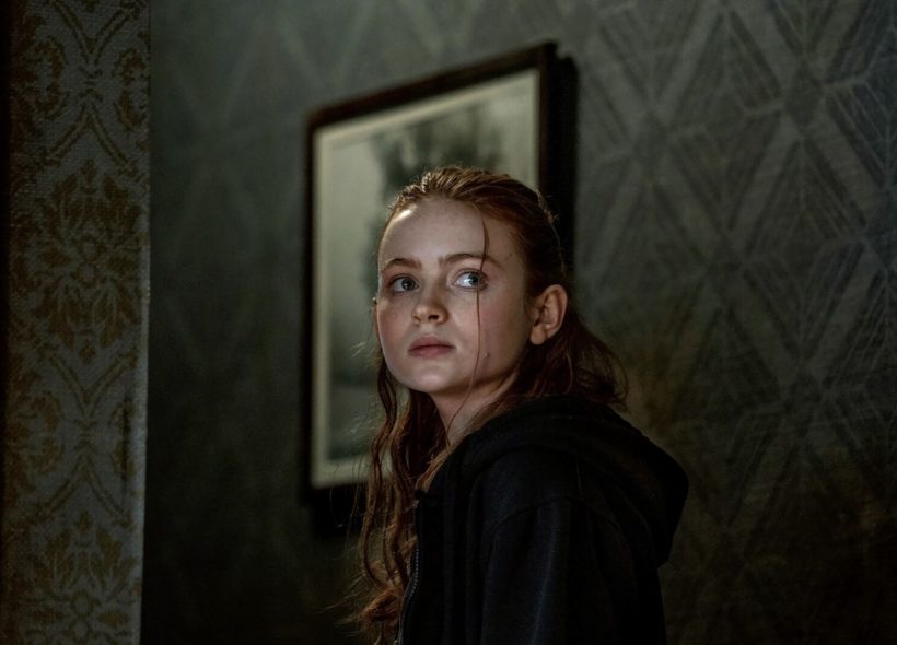 Sadie Sink jako dcera Ellie hlavního hrdiny ve filmu Velryba.