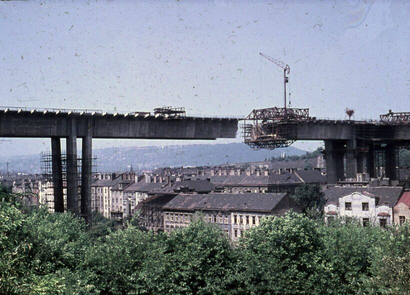 Rok 1969 a "uzavírání" Nuselského mostu.