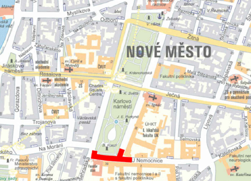 Označení rekonstruovaného území na Karlově náměstí v Praze.