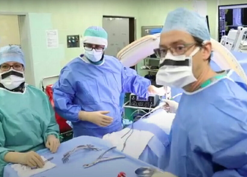 Fakultní nemocnice Motol patří v operacích páteře mezi špičky v Evropě.