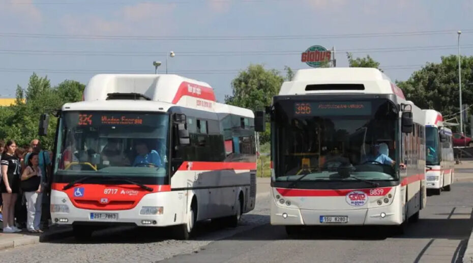 Praha a Středočeský kraj uzavřely smlouvy s nově vysoutěženými 14 autobusovými dopravci.