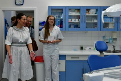 V pondělí 2. října se v Nemocnici Na Františku slavnostně otevřela nová zubní pohotovost, což jistě uvítají především pacienti z Prahy 1.