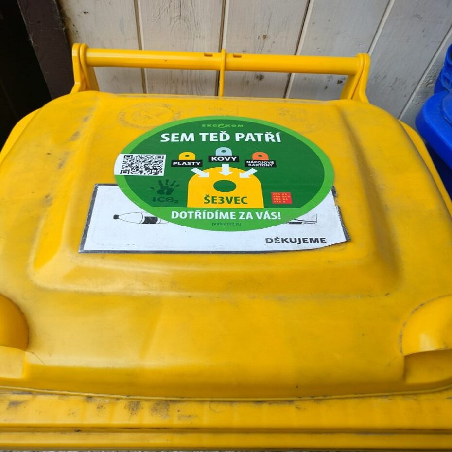 Se symbolem ŠE3VEC se už můžete setkávat na domácím stanovišti sběru odpadu.
