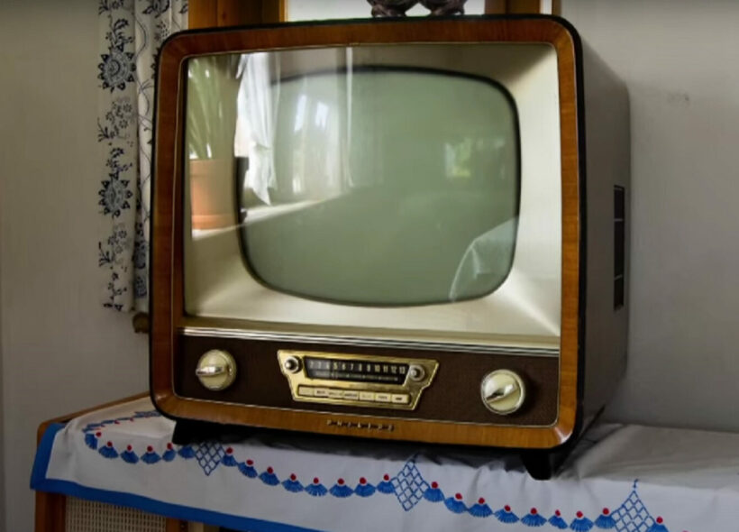 Starý televizor potřebuje skoro 90letá seniorka každý den k životu.