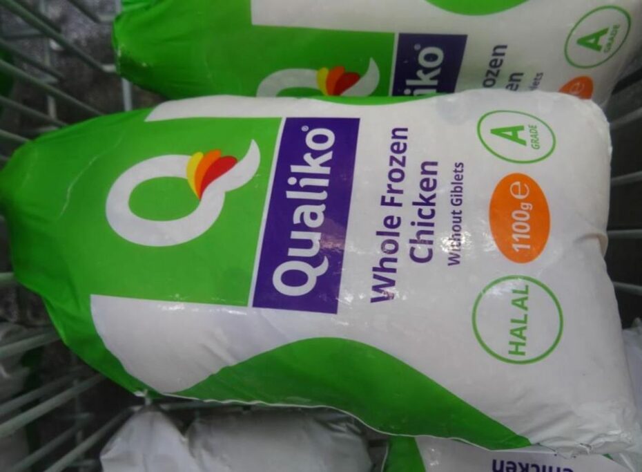 Makro muselo zastavit prodej mraženého kuřete z Ukrajiny Qualiko. Důvodem je nalezená salmonela. 