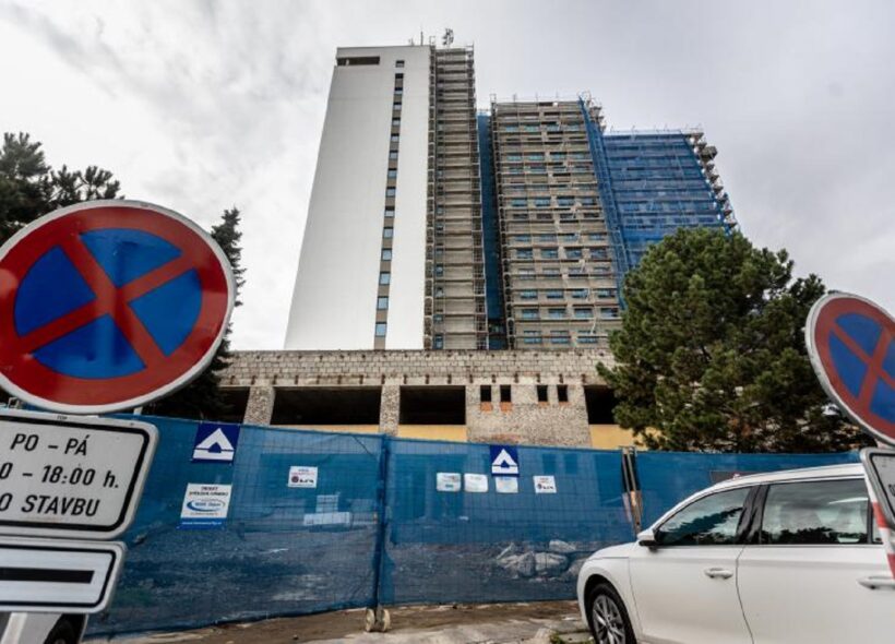 Bývalý Hotel Chodov se promění na 272 nových bytů.