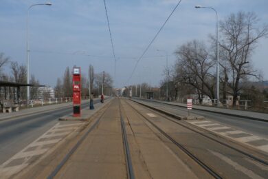 Na Libeňském mostě bude od pátku 10. listopadu krátkodobá výluka tramvají. 