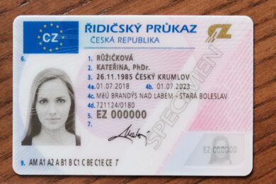 Do konce roku zbývá vyměnit ještě 225 tisíc průkazů, nejvíce v Praze a ve Středočeském kraji. 