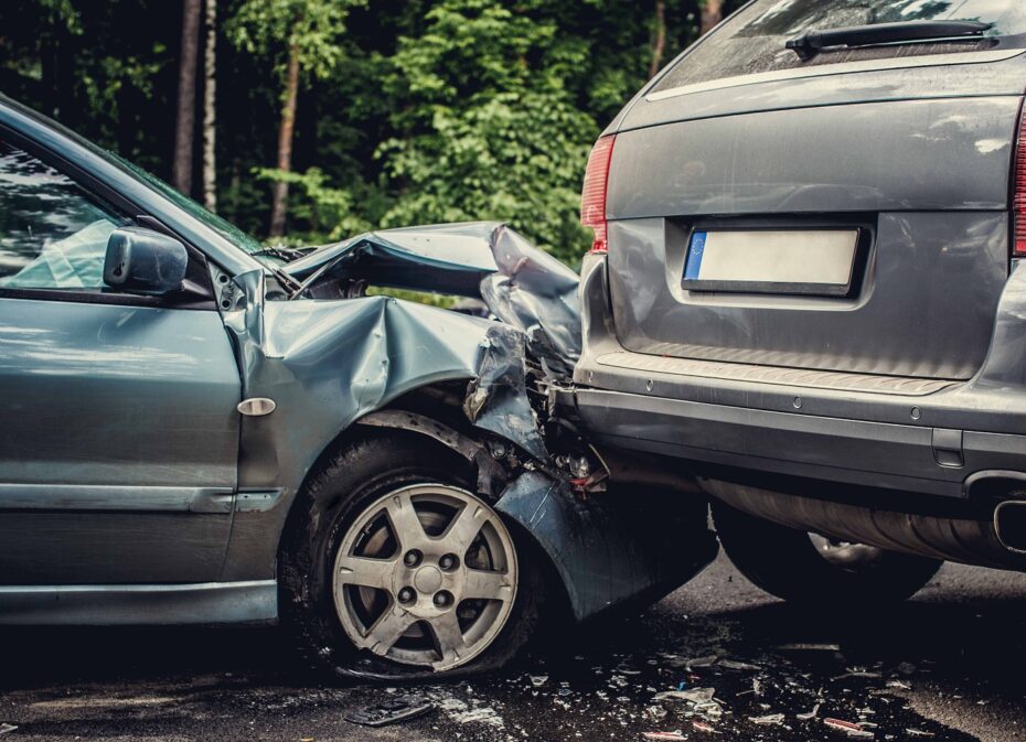 Nehody v Praze velmi často souvisí s velkou intenzitou dopravy, jejich příčinou jsou dlouhé kolony nebo náhlá změna plynulosti provozu.