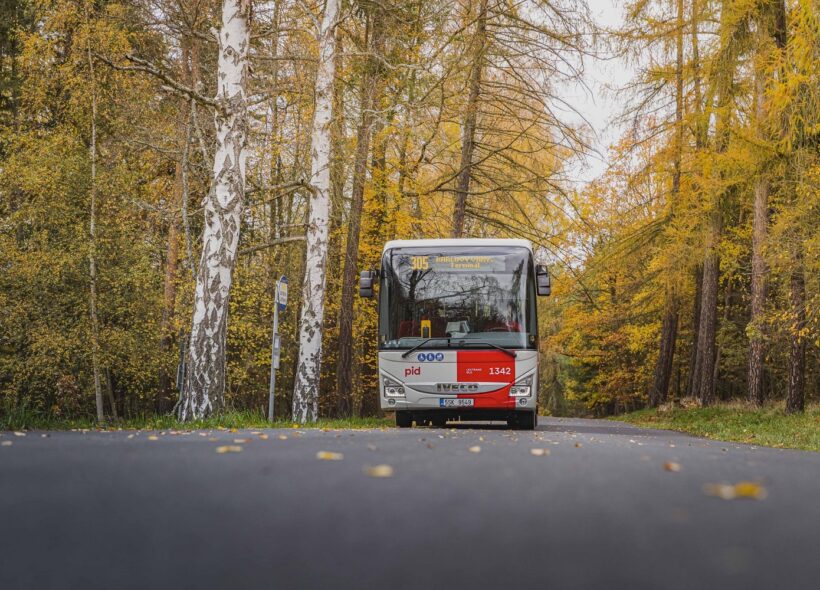 Autobusová linka 305 bude prodloužena z Prahy až do Karlových Varů.
