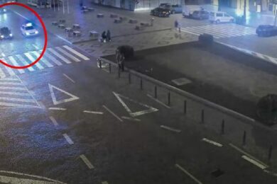 Opilého řidiče bez papírů za chvíli strážníci na Václavském náměstí zadrží.