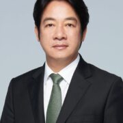Prezidentské volby na Taiwanu vyhrála potřetí za sebou Demokratická pokroková strana (Democratic Progressive Party). Nový prezidentem se stal Lai Ching-te, který si zvolil anglický pseudonym William Lai. 