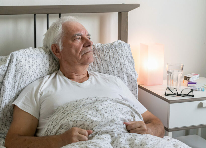 Banální infekce typu rýma či kašel mohou být u seniorů příčinou dalších, závažnějších onemocnění.