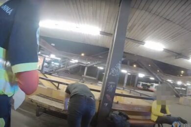 Strážníci řešili u metra Kačerov v Praze 4 následky rvačky.