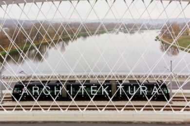 Vltava z Trojského mostu v Praze 7.
