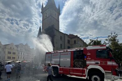 Radnice Prahy 1 zařídila v tropických dnech ochlazování centry Prahy.