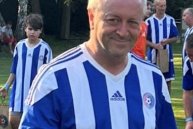 „Nezáleží na tom, zda jste začátečník, nebo pokročilý hráč, důležité je nadšení pro hru a chuť se zlepšovat,“ říká Jaroslav Kurka. 