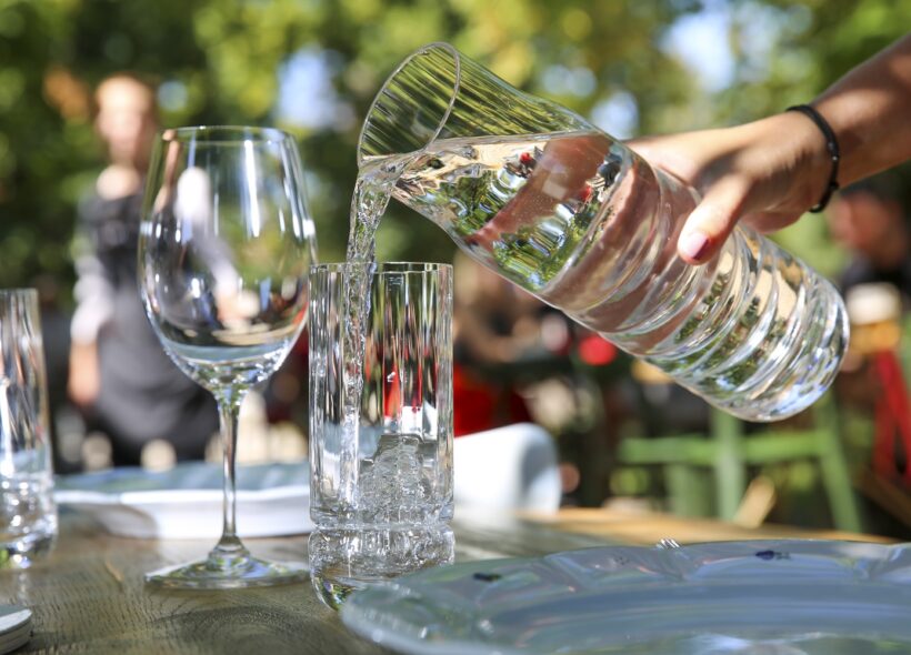 Cena za vodné a stočné v Praze vzroste v příštím roce o 4,4 % na 135,06 Kč za tisíc litrů bez DPH.