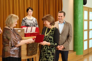 Každoroční oslavy Dne učitelů jsou v městské části Praha 13 významnou příležitostí k ocenění pedagogů, kteří svou prací formují budoucnost mladé generace.