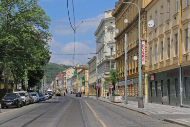 V této ulici město plánovalo zřídit krizové centrum. Vše nakonec dopadlo jinak.