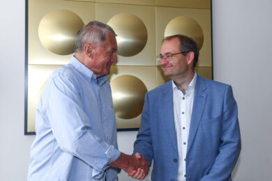 Primátor Bohuslav Svoboda ocenil Havlovu odbornost, klidný přístup a schopnost zvládat složité situace.