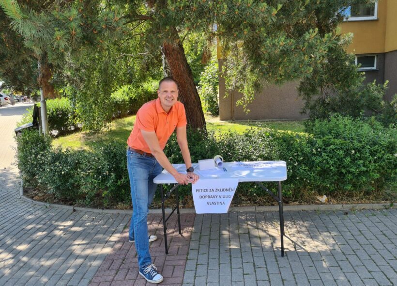 Zastupitel Prahy 6 Petr Soukal.