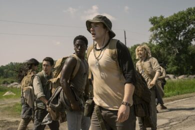 Sto mladých chlapců se dobrovolně postaví na start Dlouhého pochodu – extrémní výzvy, kde platí jediné pravidlo: nezastavuj se. Nový thriller od Stephena Kinga.