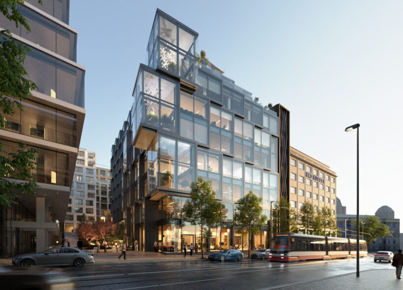 Ve srovnání s komplexem tří brutalistních budov ze 70. let, které nechal předchozí majitel zdemolovat, bude nová zástavba daleko více respektovat blokovou zástavbu typickou pro celé Vinohrady.