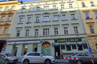 Významnou investicí radnice Prahy 5 má být kompletní rekonstrukce domu v ulici Na Bělidle 36.