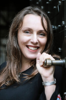 Nora Nimrichtrová je více než 20 let průvodkyní cizinců v Praze.