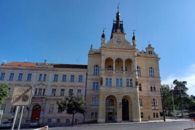 Nuselská radnice v Praze 4.
