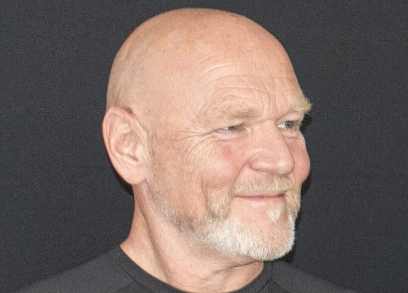 Herec Marek Vašut, jehož jméno se v posledních dnech objevuje v internetových výzvách označujících ho za „občanského kandidáta“. Sám Vašut se k těmto iniciativám veřejně nevyjádřil.