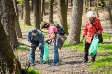 Do úklidu přírody se v minulosti zapojili také členové spolku Letokruh.