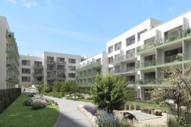 Novostavba nabízí klidný vnitroblok Gardenia s květinovými záhony a vzrostlými stromy.