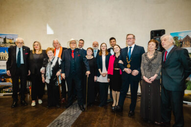 Galerie čestných občanů Prahy 2 se  rozrostla o dalších deset jmen.