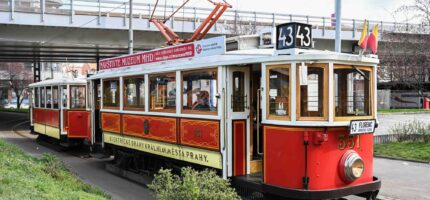 Oproti koňským tramvajím nabídla elektrická dráha rychlejší a spolehlivější spojení a pomohla nastartovat rozvoj celých čtvrtí.