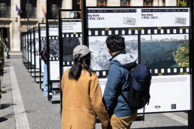 Panelová výstava Kolem Afriky ukazuje, jak se africká místa proměnila od dob Hanzelky a Zikmunda.