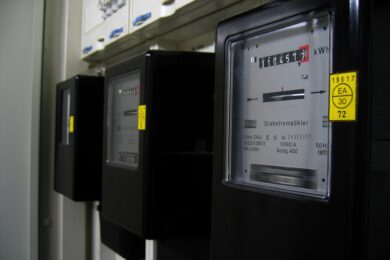 Elektroměry a další měřicí zařízení jsou klíčové pro správné vyúčtování. dTest radí, jak poznat chybu a kdy reklamovat.