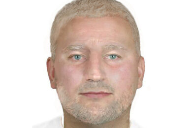 Identikit muže, po kterém policie pátrá v souvislosti s obtěžováním dvou osmiletých chlapců ve skateparku v Praze 4.