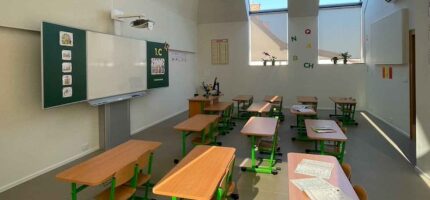 nova-zakladni-skola-na-jahodnici-v-praze-14-06_denik-galerie-800@2x