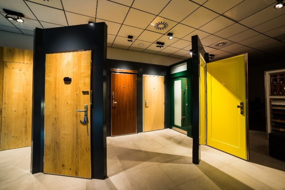 Designové možnosti bezpečnostních dveří NEXT jsou prakticky neomezené. 