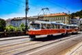 Tramvaj typu T3 na lince 23, která připomíná 30 let od zavedení přestupního tarifu v Praze.