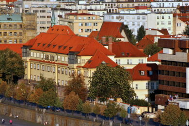 Nemocnice Na Františku rozšiřuje akutní péči. Nová samostatná pohotovostní ambulance pro dospělé má zlepšit organizaci a komfort pacientů.