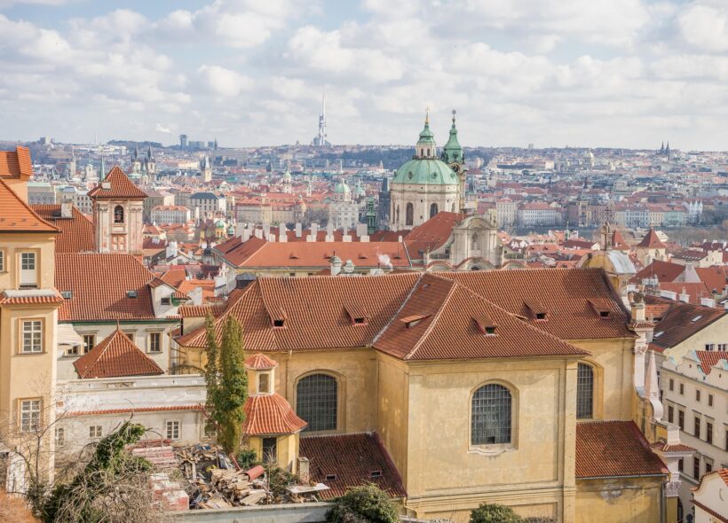 Panorama Prahy 1, kde městská část připravuje nové notářské losování o startovací byty pro mladé rezidenty.