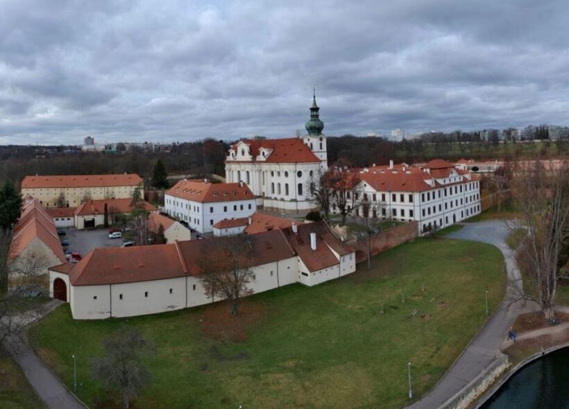 Na louce u břevnovského kláštera proběhne výroční oslava místního pivovaru.